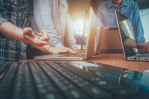 Wir suchen eine(n) IT System Engineer / Leiter Technik